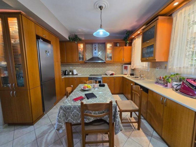 Roussospiti Kreta, Roussospiti: Haus im Dorfzentrum zu verkaufen Haus kaufen